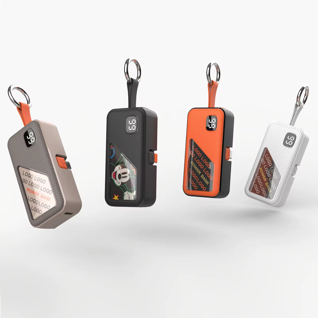 Mini Power Bank Porte-Clés 5000mAh — Connecteur Intégré USB C, Écran LED & Ultra Compact